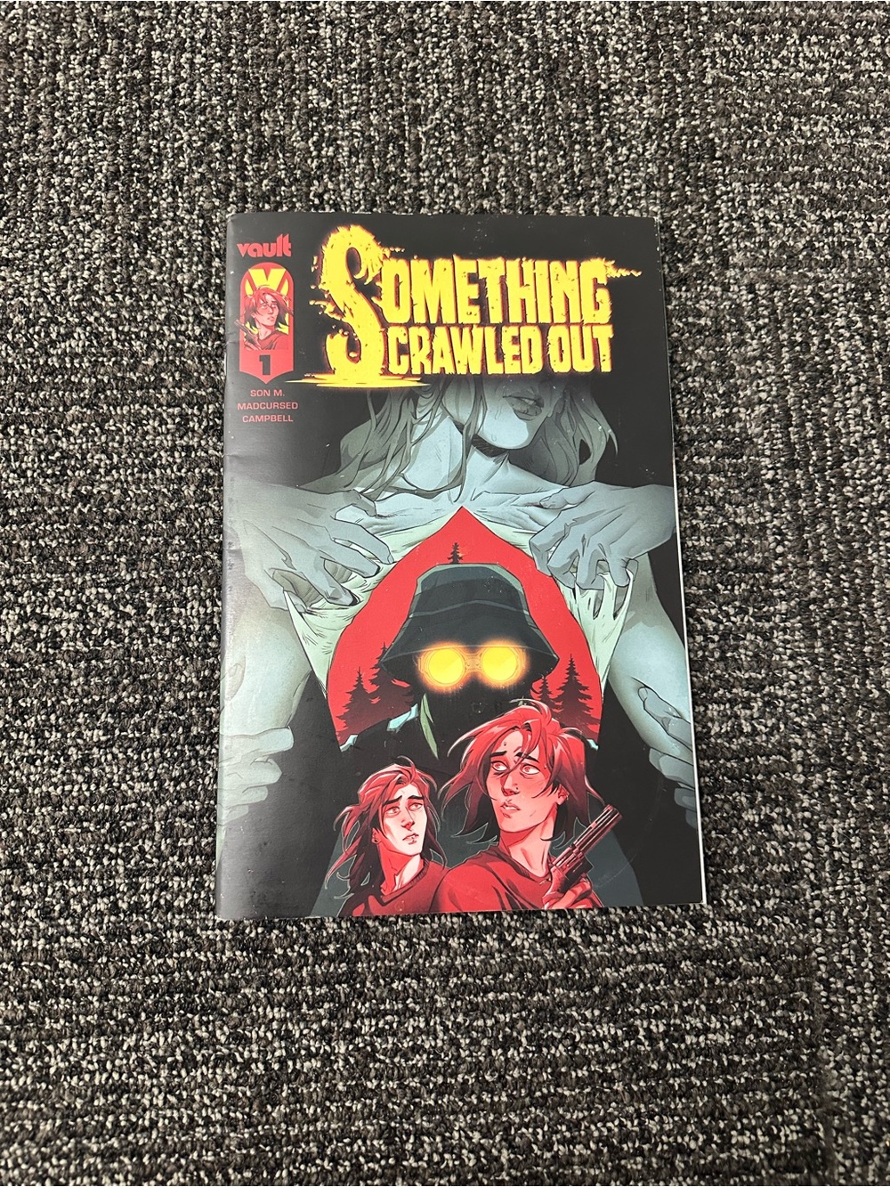 Vault Something Crawled Out #1 Single Issue Comic Book Son M. Campbell Peirano